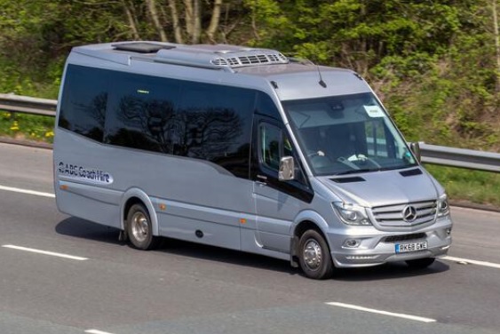 Group Mini Bus 18 or 21 Pax
